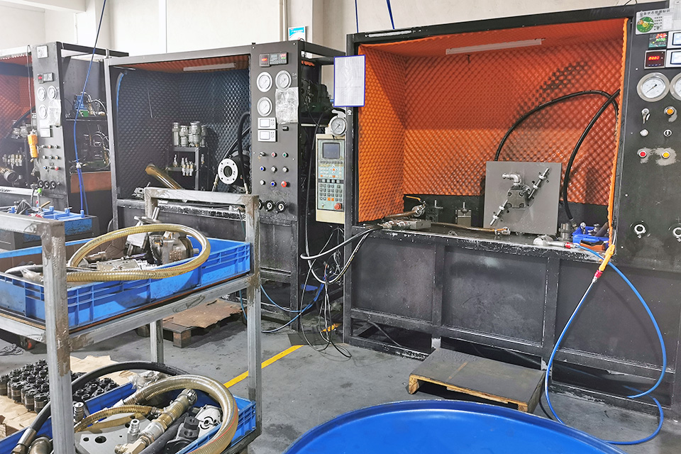 Vane pump test equipment (2)