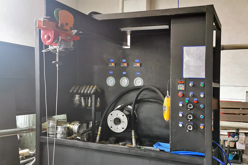 Vane pump test equipment (5)